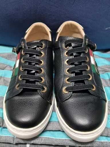 탠디스니커즈235