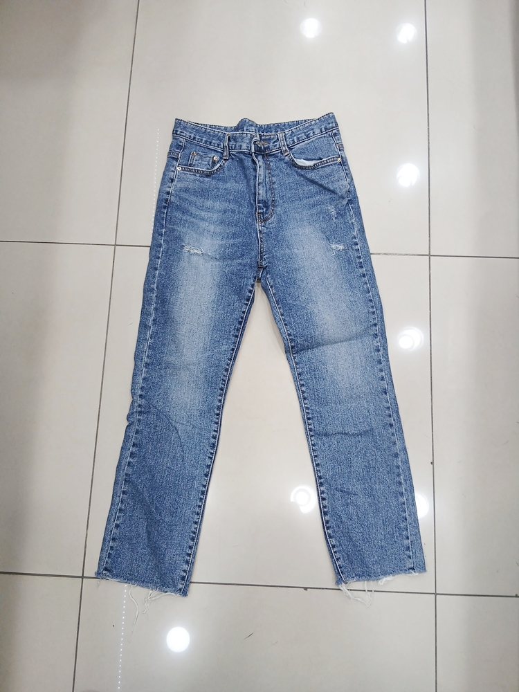 약28정도 배기 일자 청바지 밑단올풀림빈티지 디자인 중고 