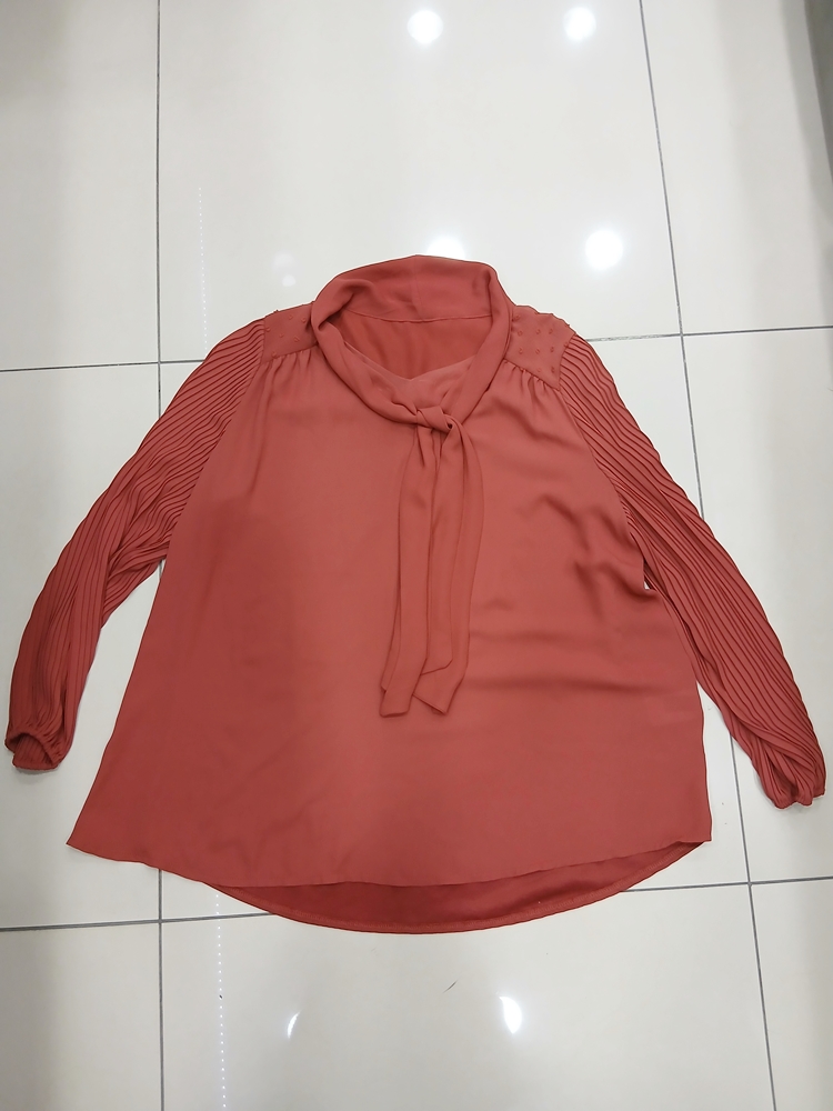 AILENE 77사이즈 넥끈스카프 팔주름 블라우스 긴팔티셔츠 중고