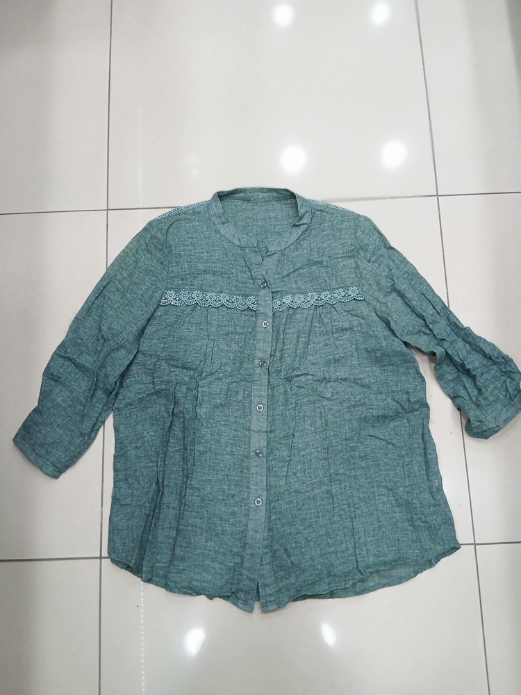 레이스 포인트 남방 팔접어서반팔로고정하는단추있어요 중고 