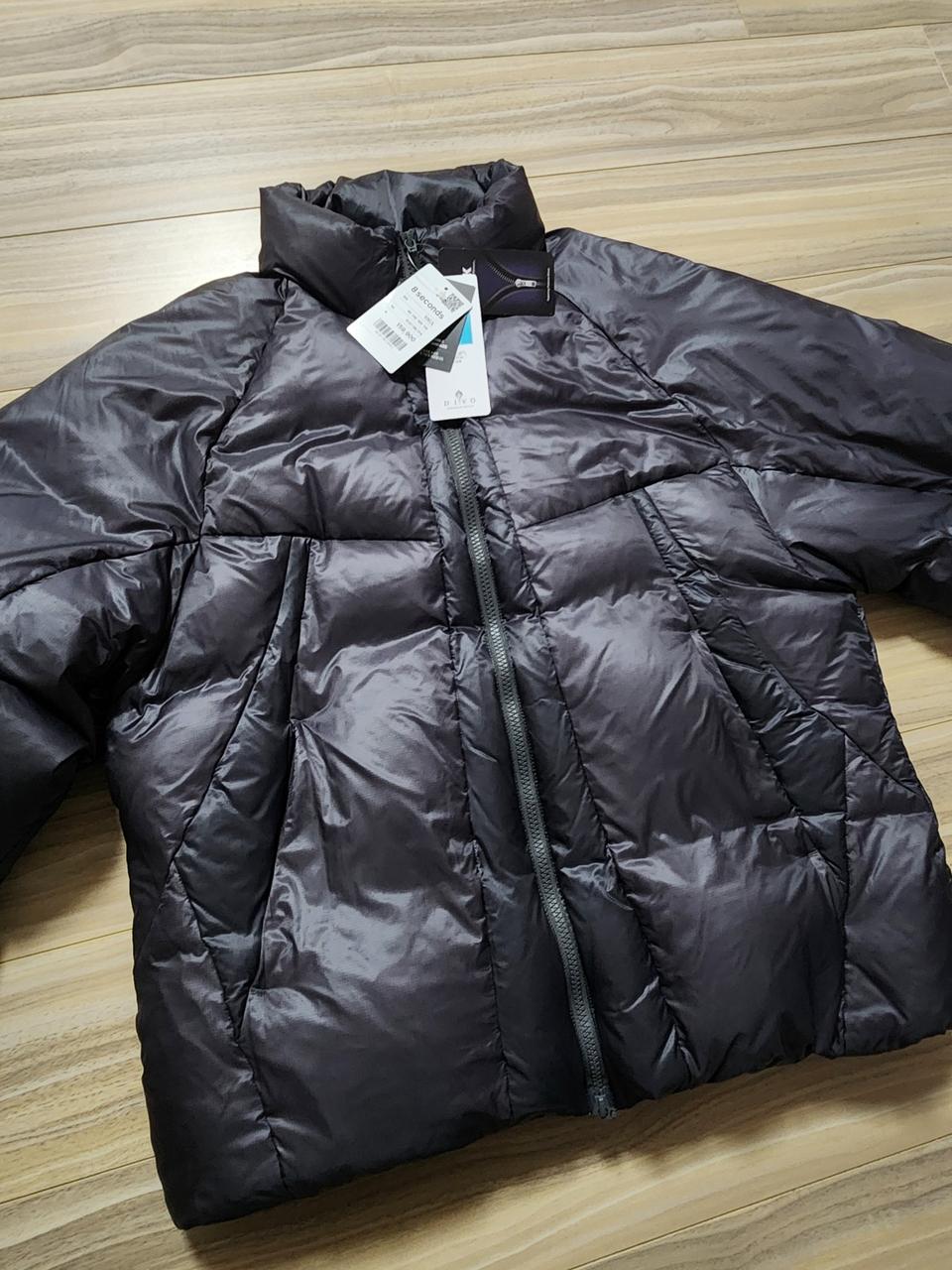 에잇세컨즈립스탑다운점퍼패딩L