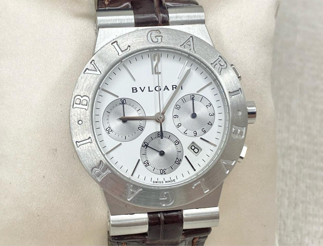 불가리 디아고노 CH35S 35mm 화이트 크로노 쿼츠 미듐 중형