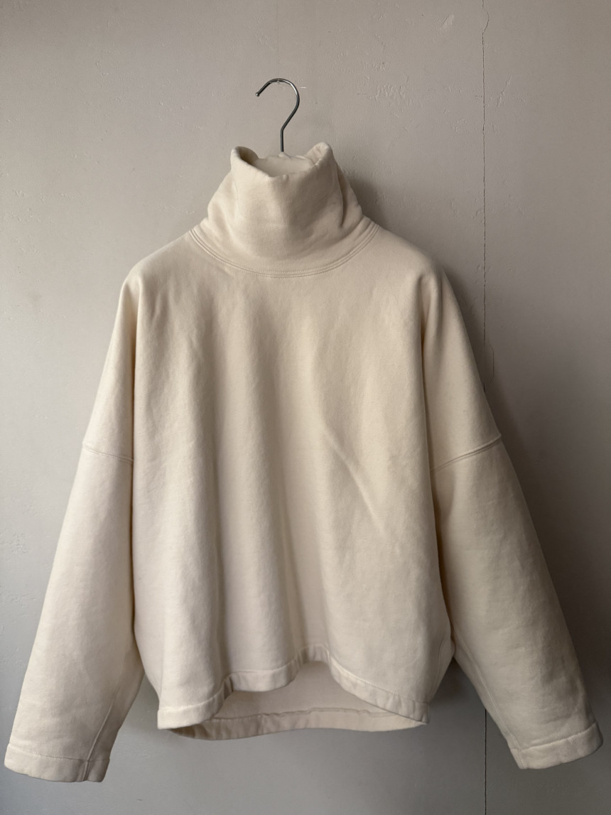 루디아k 기모 하이넥 폴라 (크림)S