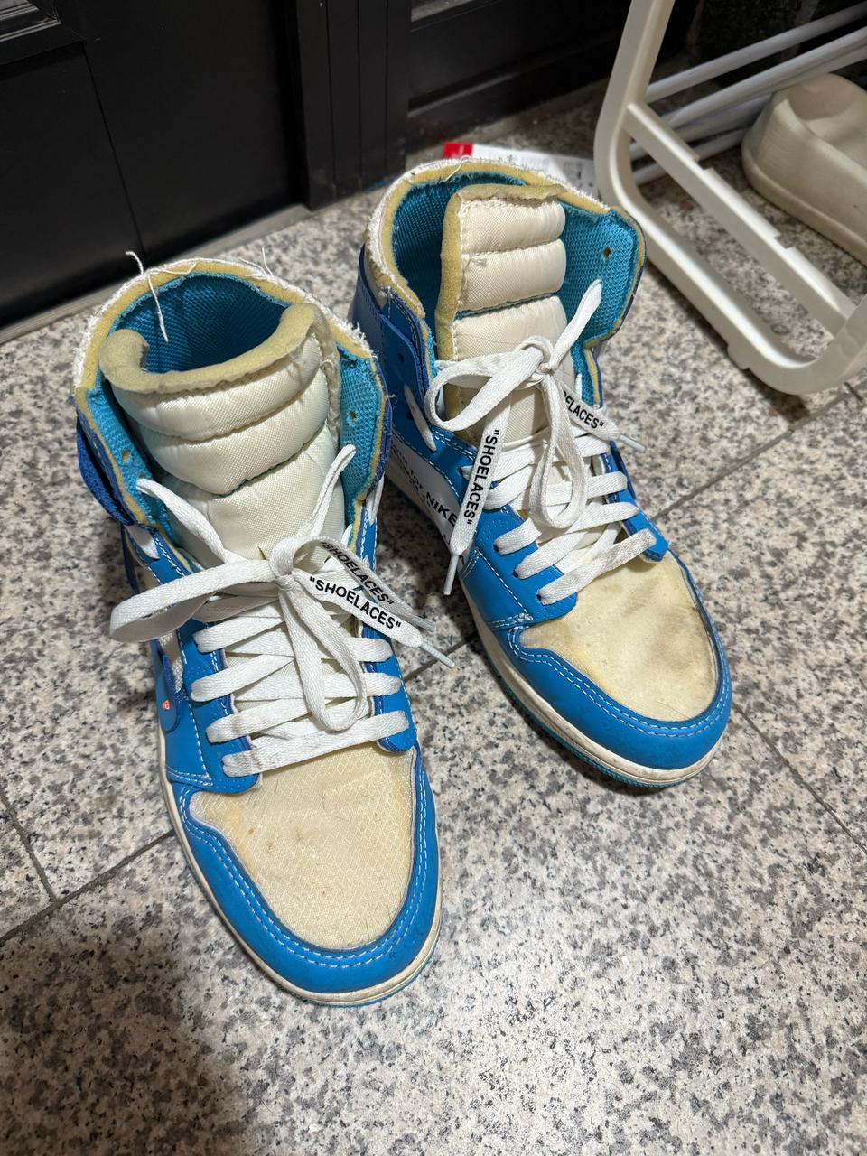 오프화이트 조던 275