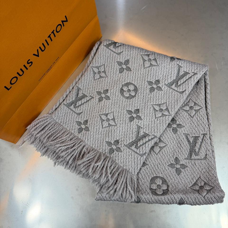 [리오브] 루이비통 모노그램 로고마니아 머플러