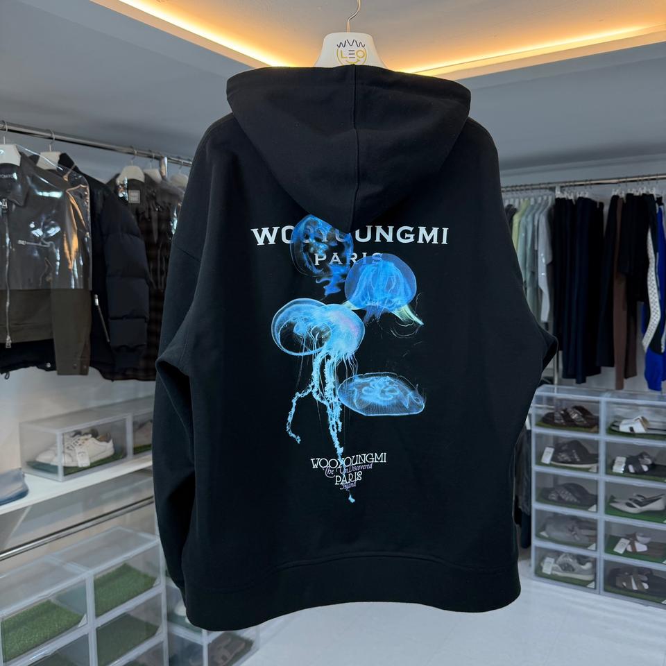 [리오브] 우영미 젤리피쉬 백로고 후드