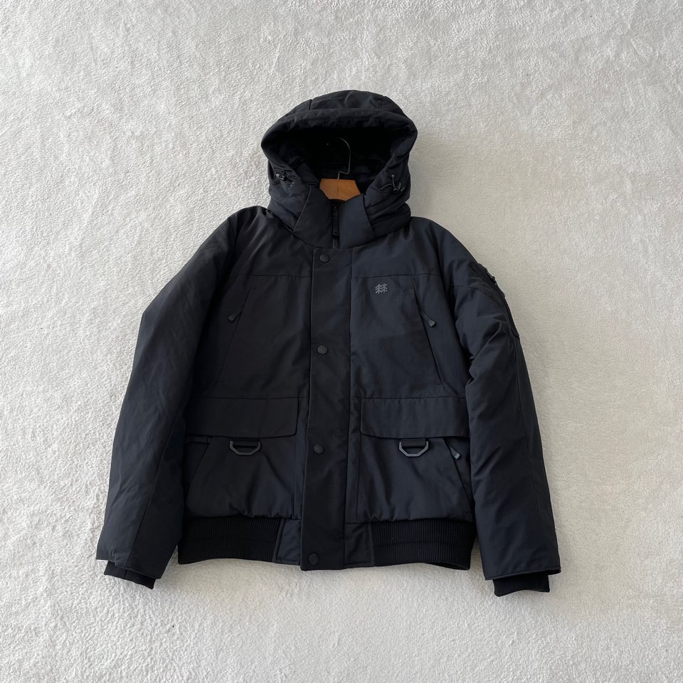 M 코오롱 신형 보머 숏다운 구스 패딩 남성 95