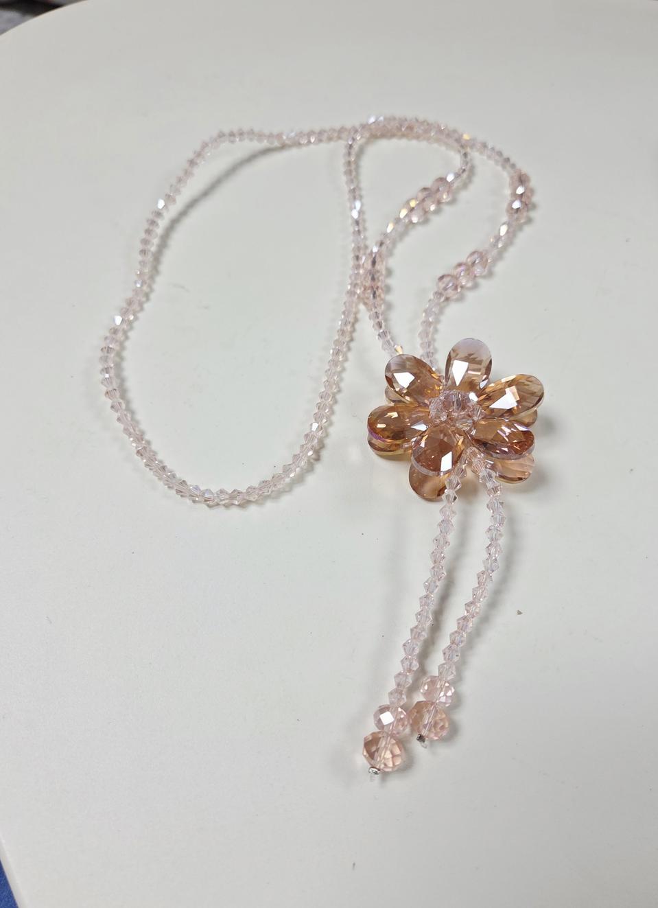 핑크 크리스탈 꽃 목걸이