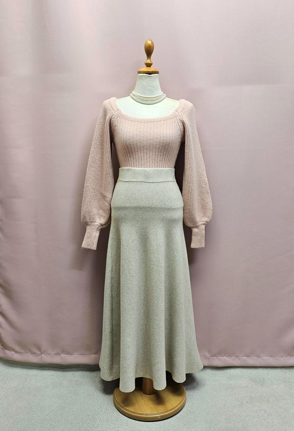 단정 니트 플레어 롱스커트