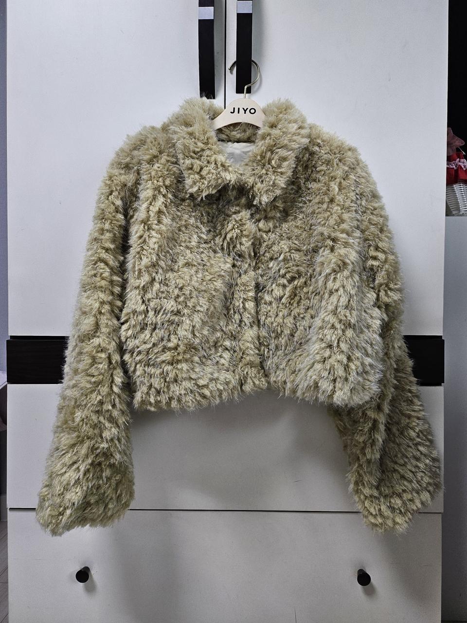 옐로우 카키 퍼 자켓 (새옷)