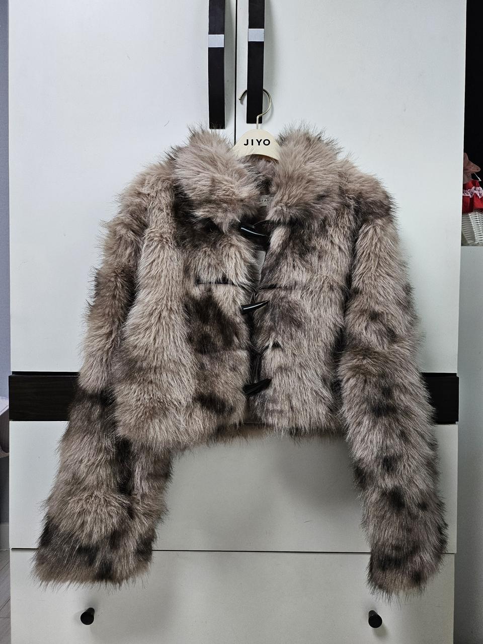 베이지 브라운 떡볶이 퍼 자켓 (새옷)