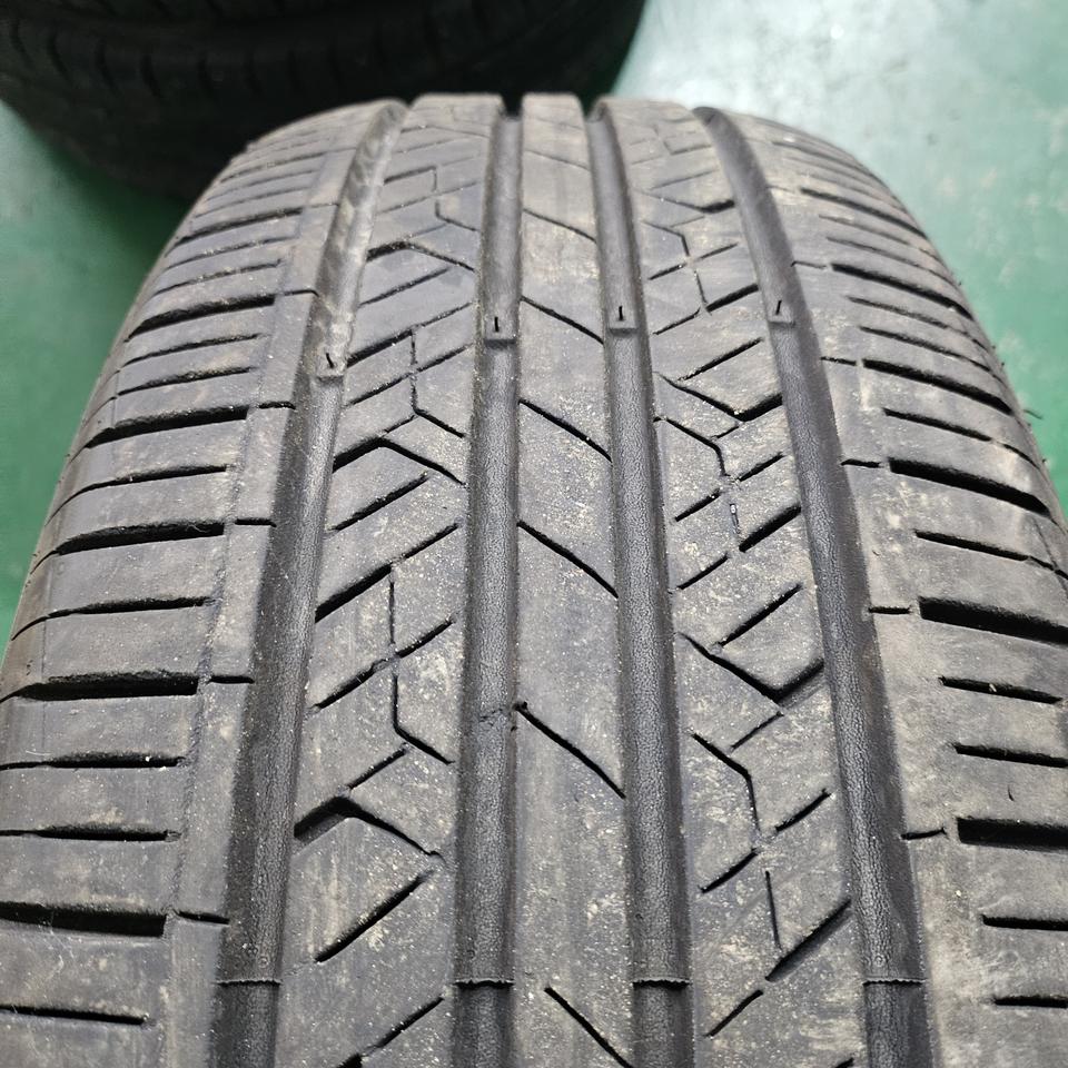205 60 16 중고타이어 팝니다