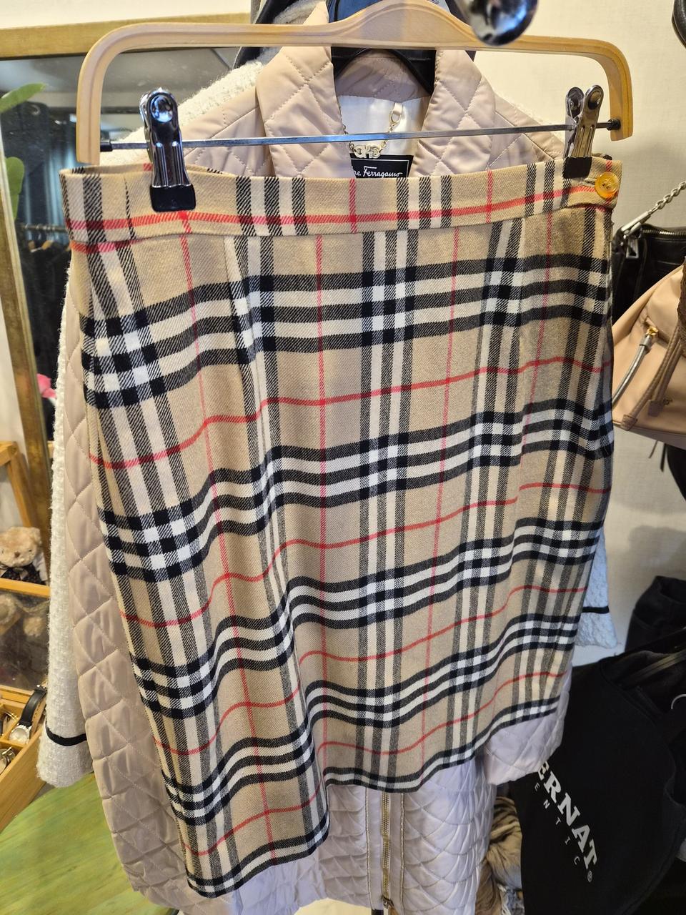 버버리 체크 울스커트