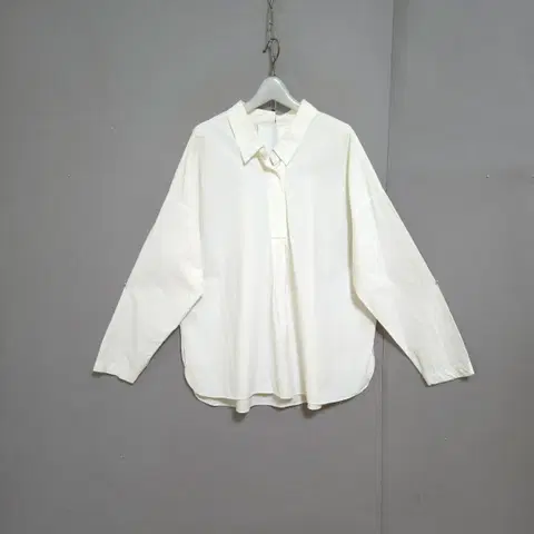 루즈한 흰색 블라우스 FF n2159 애슐리상점