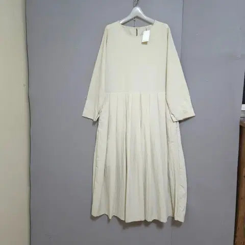 바람막이소재 연베이지 원피스 FF n2473 애슐리상점 미착용제품