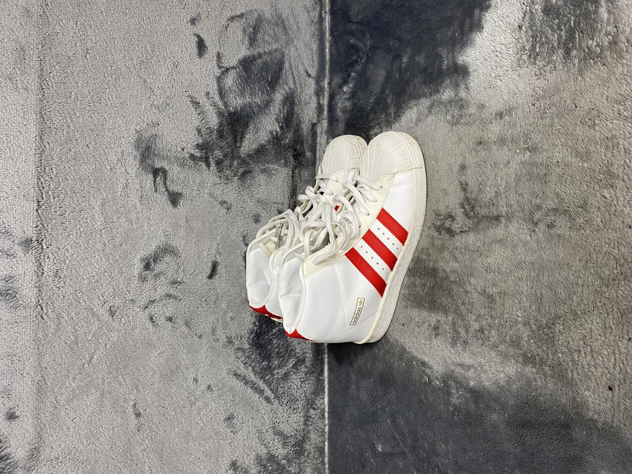 아디다스 하이탑 스니커즈 250