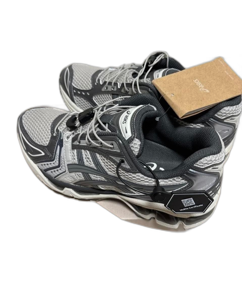 아식스 젤카야노 14 240mm 새상품