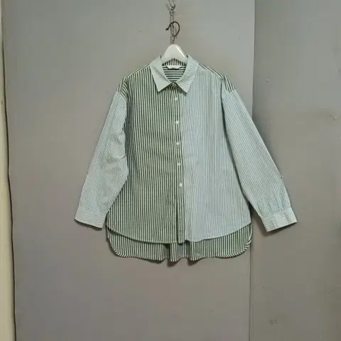 발렌시아 줄무늬배색 남방 66 n7660 애슐리상점