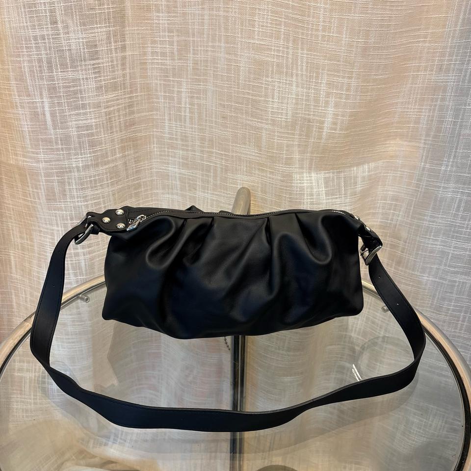 Mur 무르 벤토 크로스백