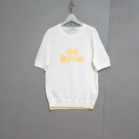 BCBG 흰색 니트 66 n5959 애슐리상점