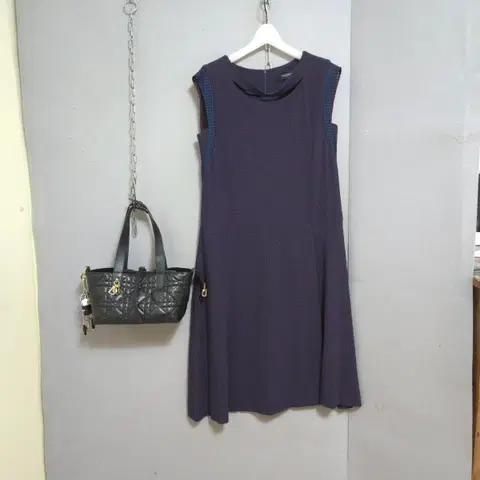 발렌시아 신축성있는 지지미소재 원피스 n6604 애슐리상점