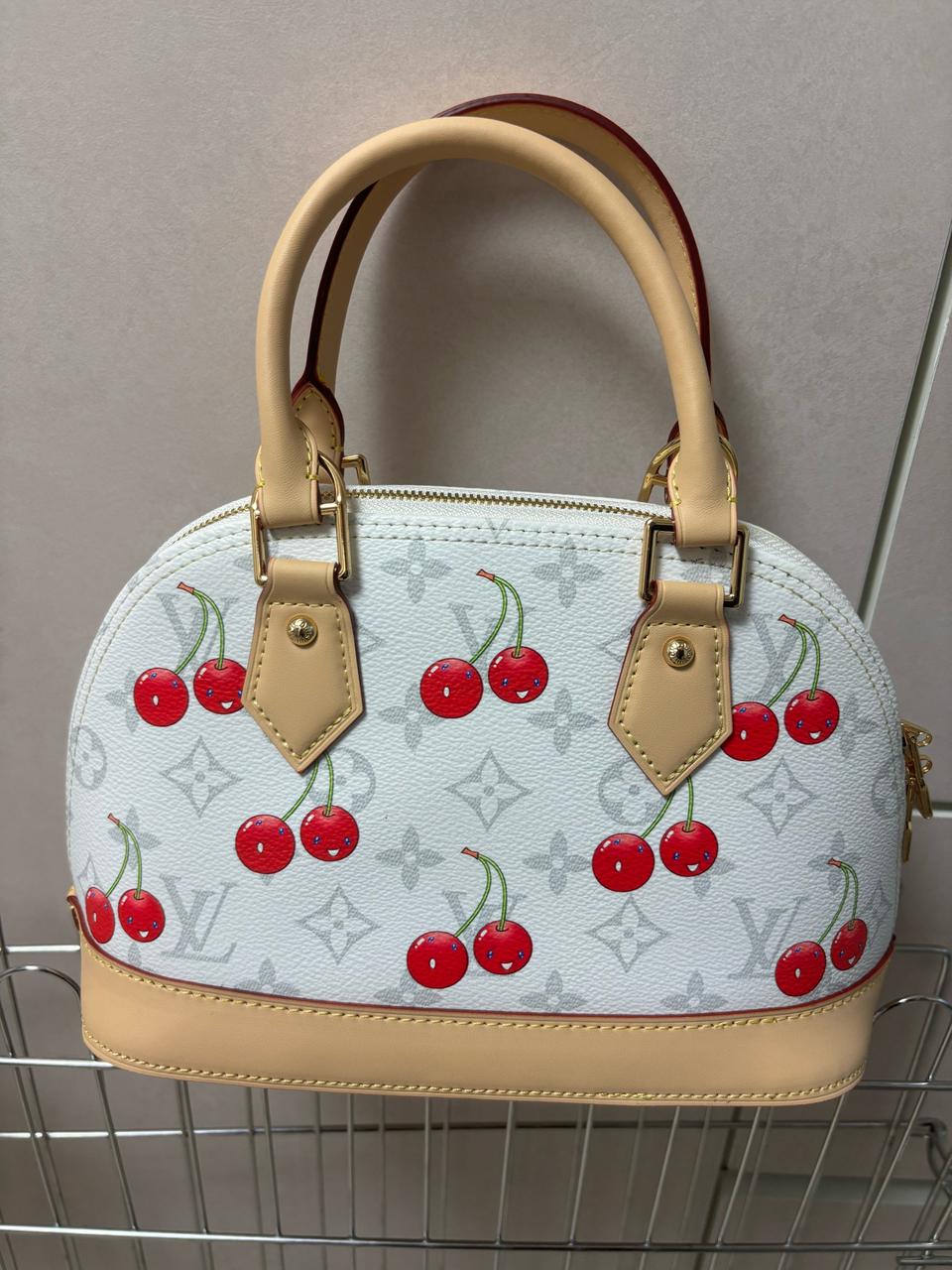 루이비통 알마BB