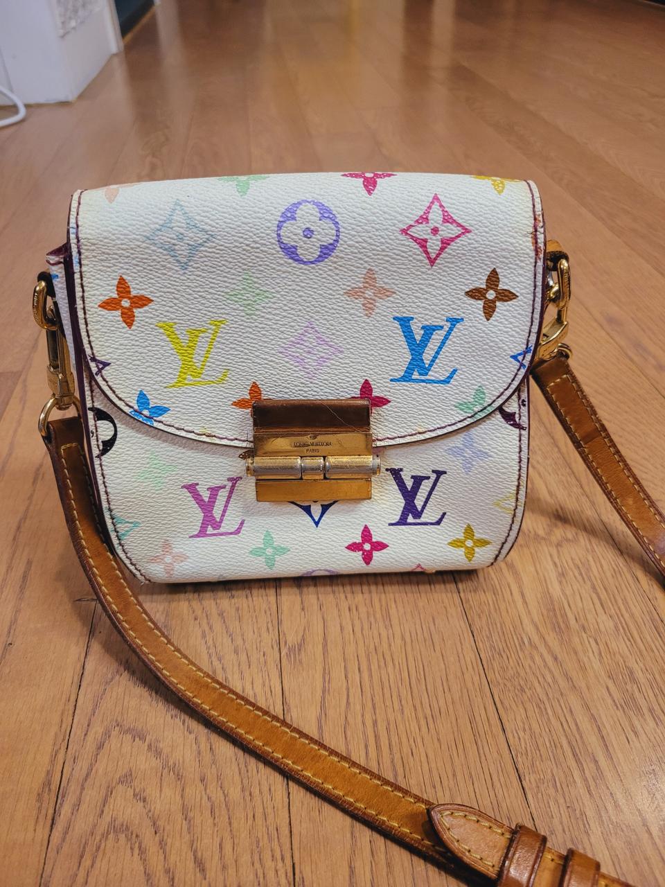 루이비통 멀티 미니크로스백