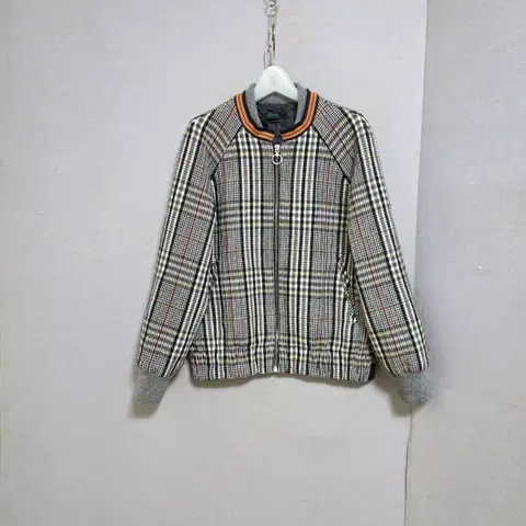베네통 체크 패턴 점퍼 42 n2705 애슐리상점
