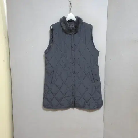 토끼털목선 활용하기좋은 패딩 조끼 점퍼 100 n9458 애슐리상점