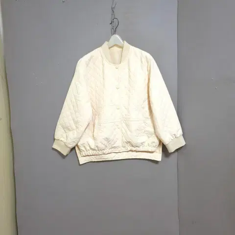 아이보리 누빔 점퍼 FF n9505 애슐리상점