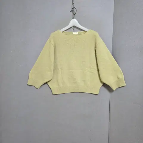 라인이쁜 울소재 니트 F n2526 애슐리상점