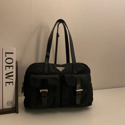 PRADA / 빈티지 프라다 삼각로고 블랙 테수토 나일론 토트백