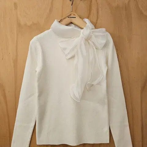 리본스카프 아이보리 니트(새상품)