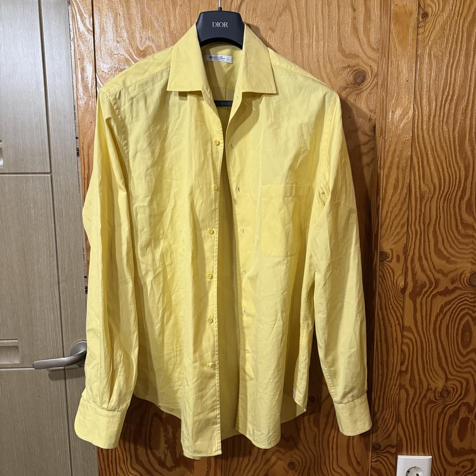 로로피아나 드레스 셔츠 판매 합니다.