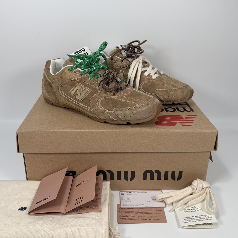 미우미우 x 뉴발란스 530 스웨이드 메쉬 스니커즈 ( 250 ) 