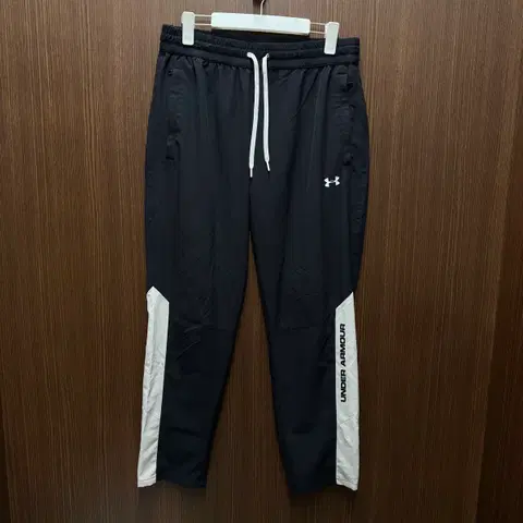 언더아머 트레이닝 팬츠 L