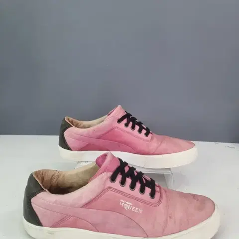 효자빈티지 260 푸마 알렉산더맥퀸 스니커즈