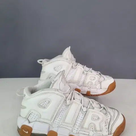 효자빈티지 250 나이키 에어모어 업템포