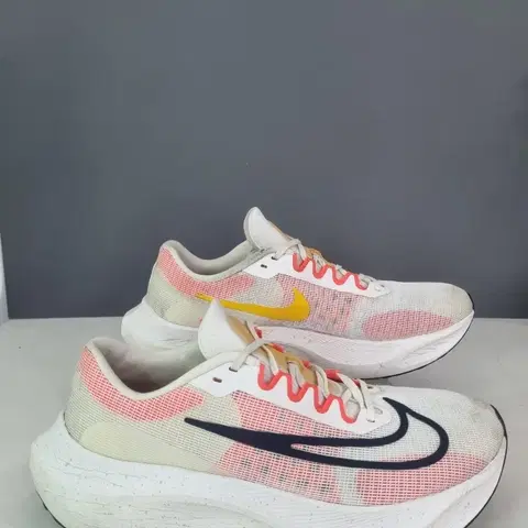 효자빈티지 300 나이키 줌 플라이5