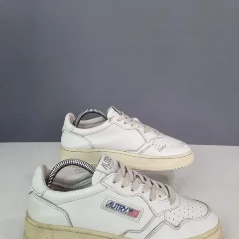 효자빈티지 37 오트리 메달리스트 스니커즈