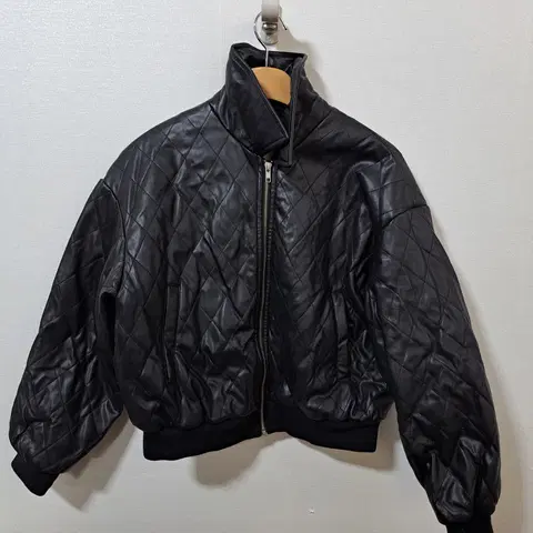 에잇세컨즈 여성 오버핏 레자 점퍼 M