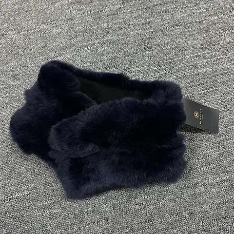 새상품 메트로시티 토끼털 목도리