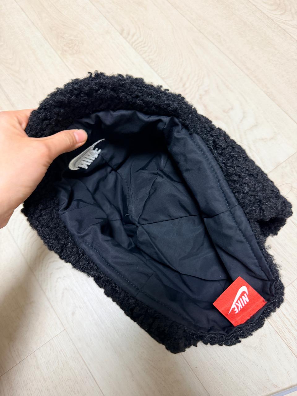 나이키 귀돌이 모자