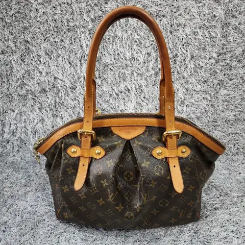 루이비통 티볼리 GM 숄더백