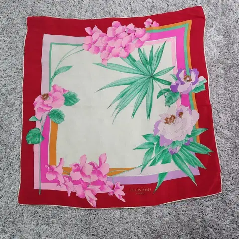 레오날드 실크 스카프