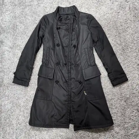 프라다 나일론 패딩 코트 40