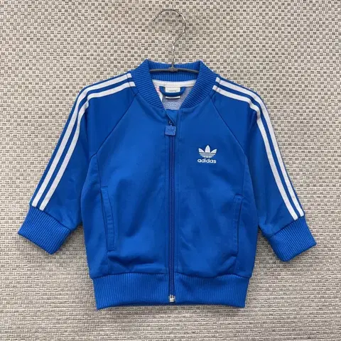 아디다스 키즈 슈퍼스타 약기모 져지 집업 18 B00250