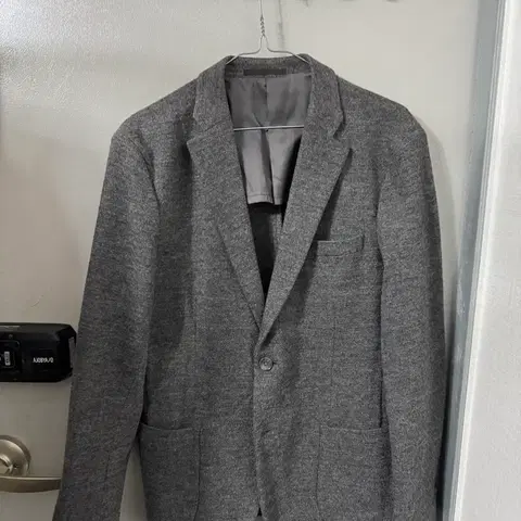 유니클로 100 니트 자켓