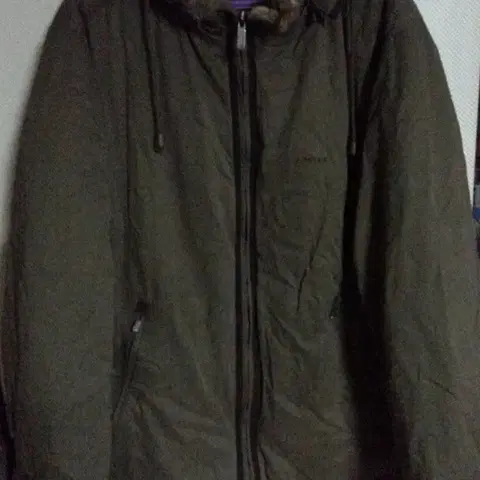 제이폴락 덕다운 토끼털 배색 패딩점퍼 코트 105