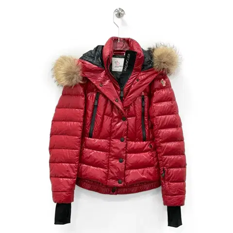 몽클레어 그레노블 퍼 트리밍 다운 자켓 1